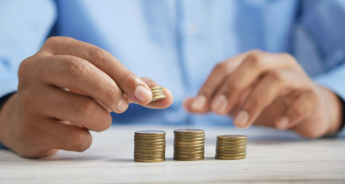 Жители Крыма могут получить до 350 тысяч рублей на своё дело или работу